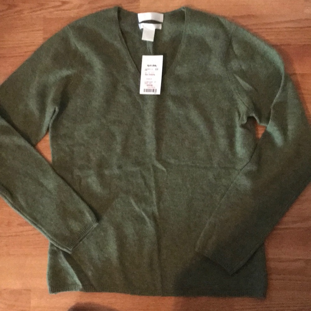 Cashmere Sweater brand new